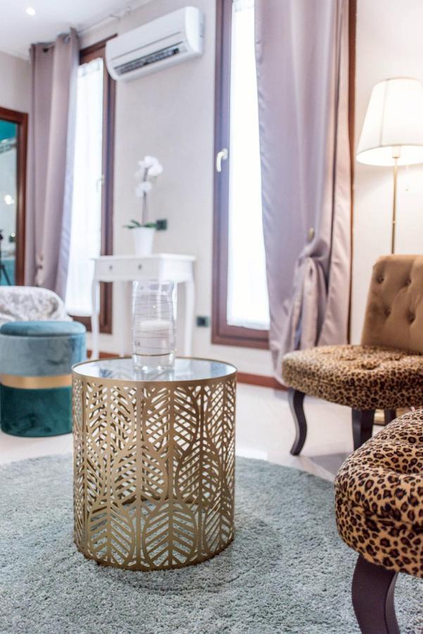 Apartmán A Due Passi Dal Castello Ferrara Exteriér fotografie