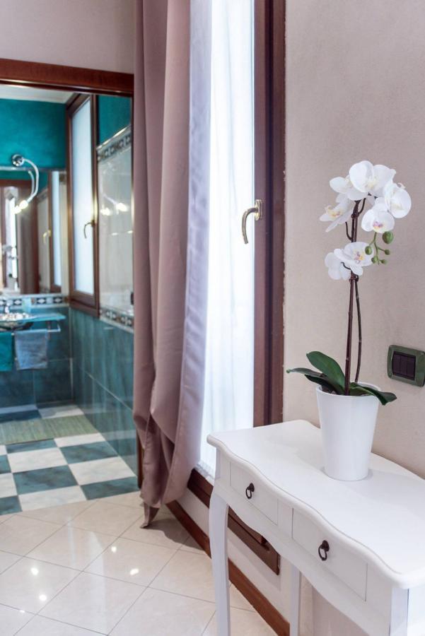 Apartmán A Due Passi Dal Castello Ferrara Exteriér fotografie